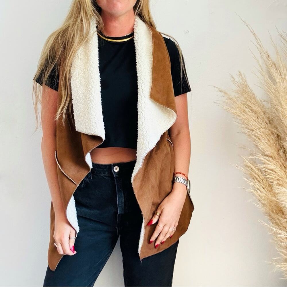ANTHROPOLOGIE Brown Cream White Teddy Shearling $138 Open Vest Sleeveless Top M - Picture 16 of 16